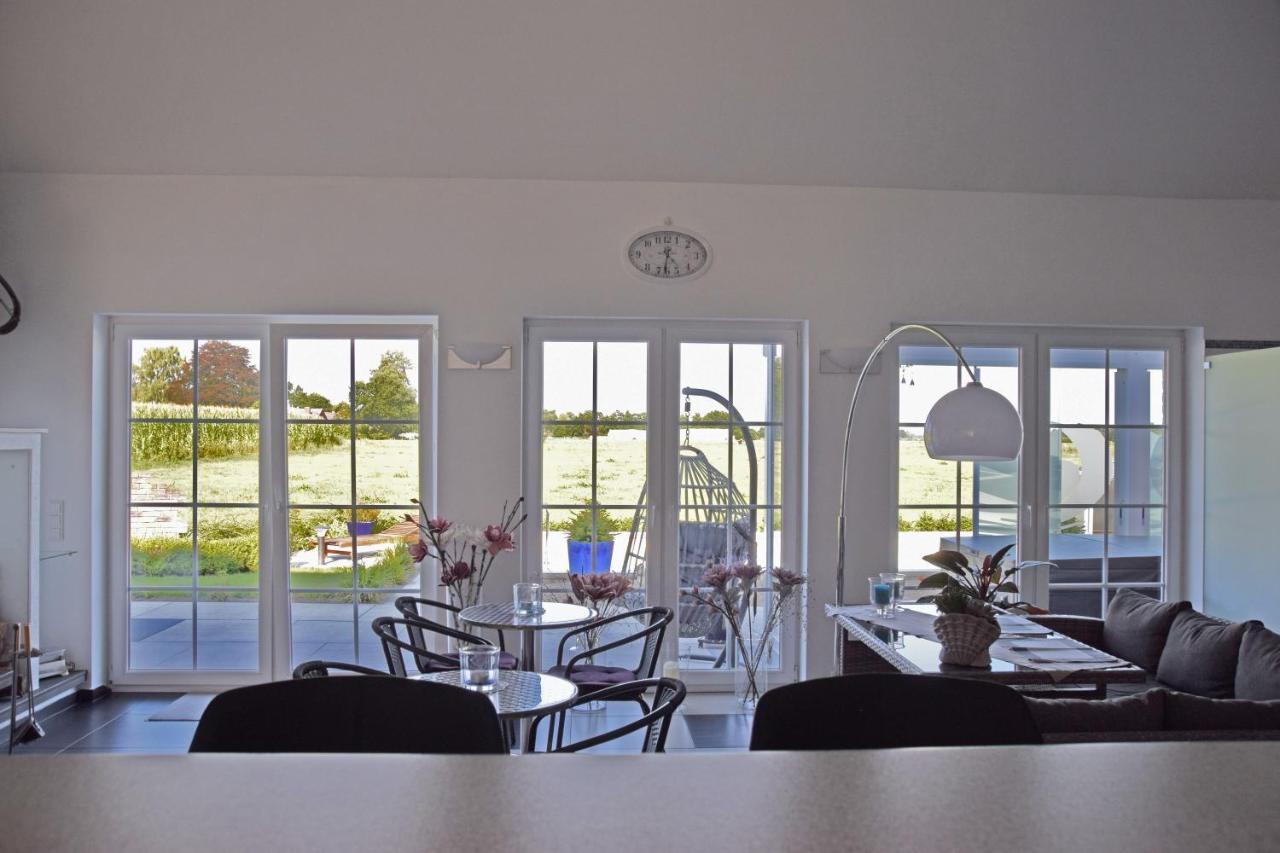 Wellness Appartements Ostfriesland Ihlowerfehn ภายนอก รูปภาพ
